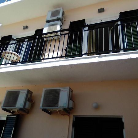 Georgia Beach Apartments Meszongí Kültér fotó